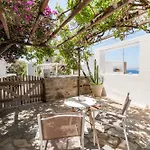 Rania Sea View Апарт-отель