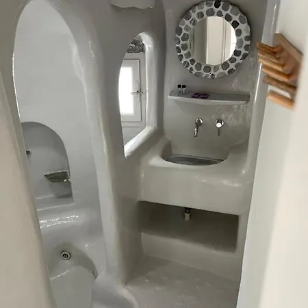 Rania Sea View شقة فندقية