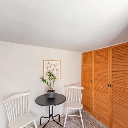 Rania Sea View شقة فندقية 3*