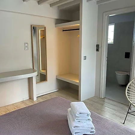 Rania Sea View 3*