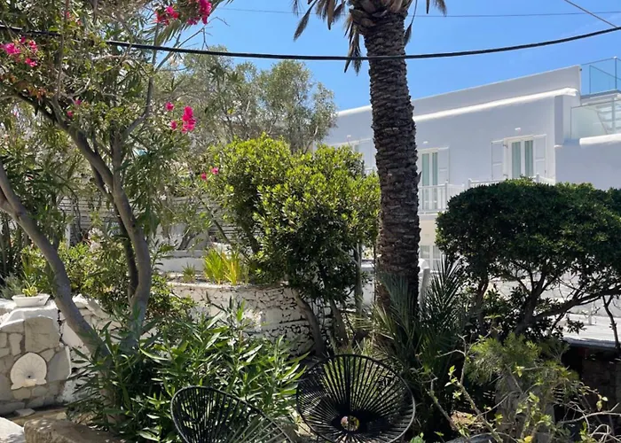 Hotel apartamentowy Rania Sea View 3*